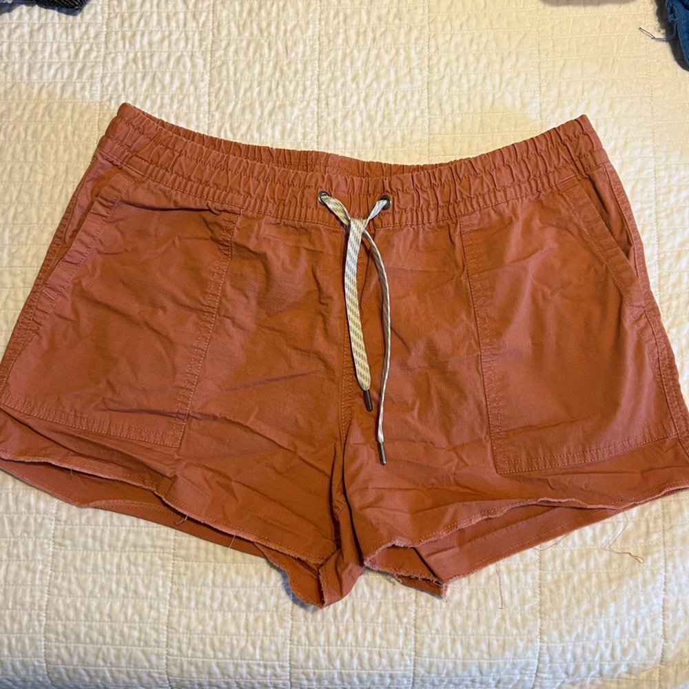 Vuori Vintage Ripstop Shorts In Cinnamon